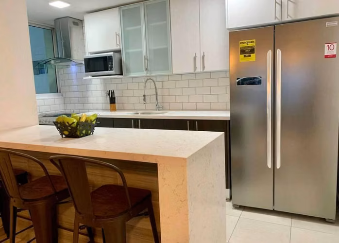 Alquilo espectacular apartamento amoblado en San Francisco - Imagen 2