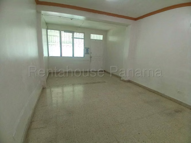 Alquiler de Edificio con 1,567 m² en La Alameda 26PPM9126