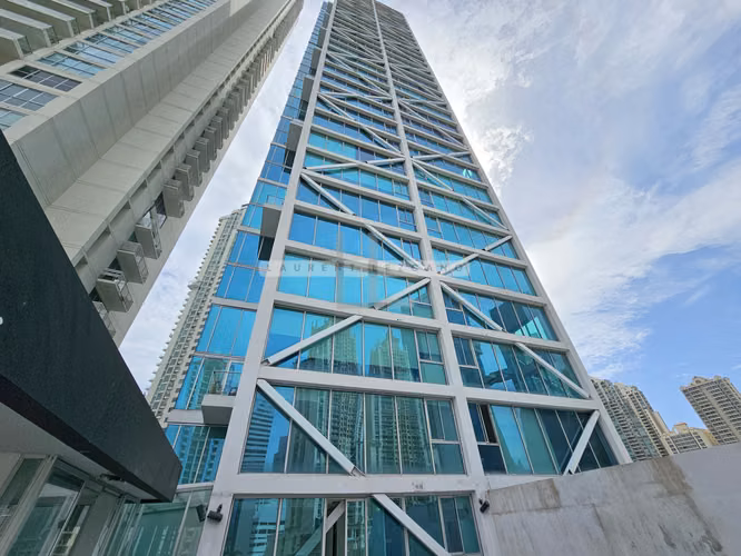 Vendo Apartamento con Terraza en Loft 41 Punta Pacífica. Haga una oferta - Imagen 2