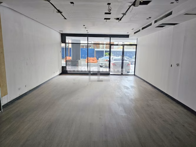 Venta Local Comercial en Marbella con Calle Uruguay - Planta Baja. Haga una oferta