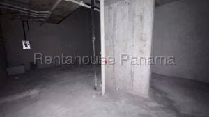 Local Comercial en venta en Via España 27jack2068