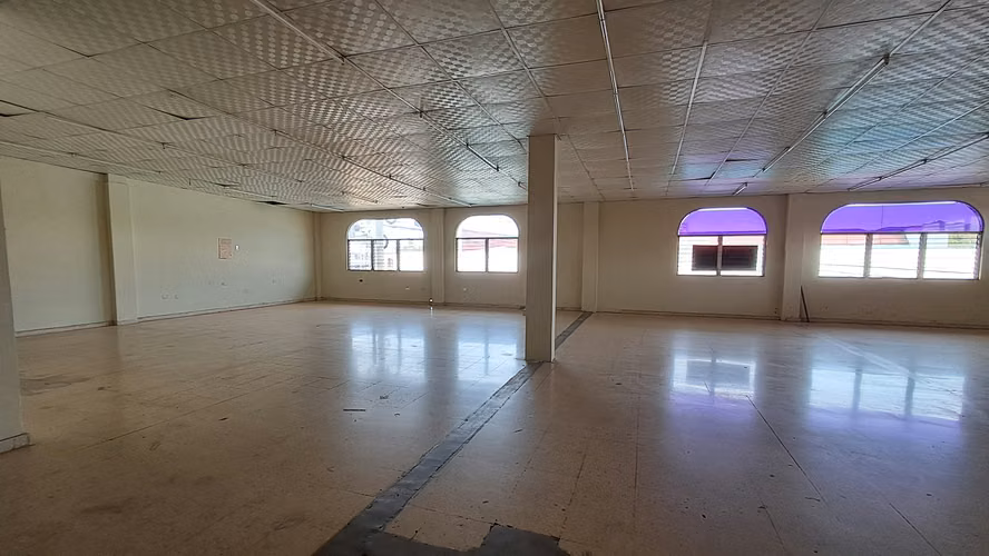VENTA DE LOCAL COMERCIAL EN AGUADULCE - Imagen 2