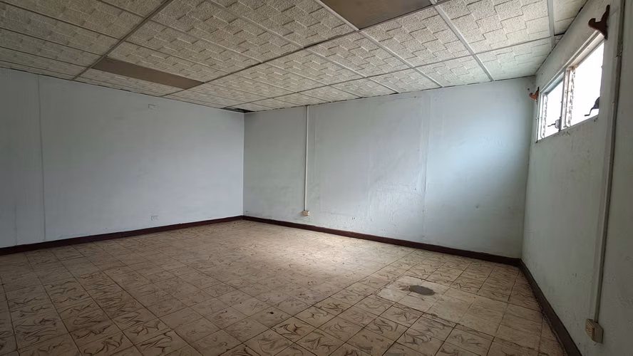VENTA DE LOCAL COMERCIAL EN AGUADULCE - Imagen 4
