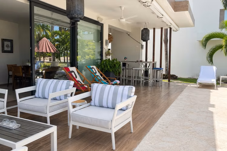 Venta de casa en Punta Caelo San Carlos - Imagen 4