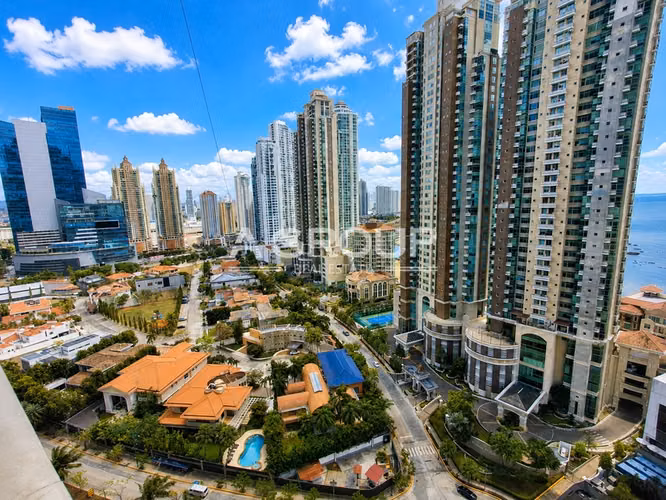 Aqualina - Punta Pacifica - Se Vende apartamento