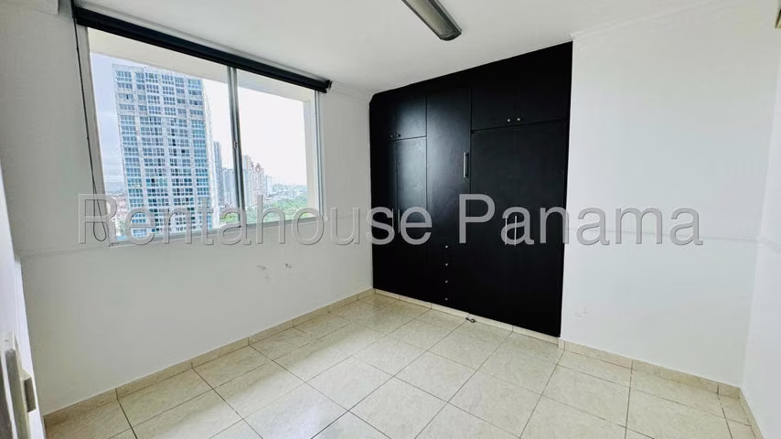 Venta de Apartamento en Carrasquilla 27LBR2051