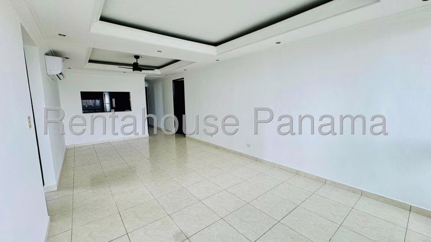 Venta de Apartamento en Carrasquilla 27LBR2051
