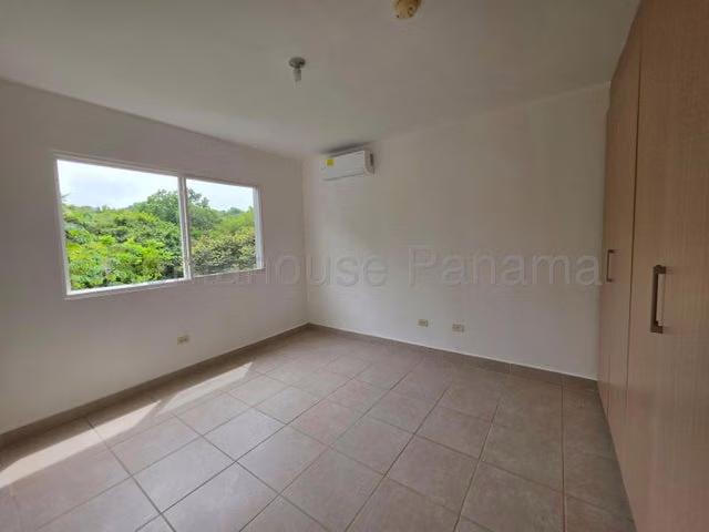 Venta de Casa en Brisas del Golf 27LBR2018
