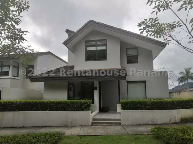 Venta de Casa en Panamá Pacifica 27LBR2020