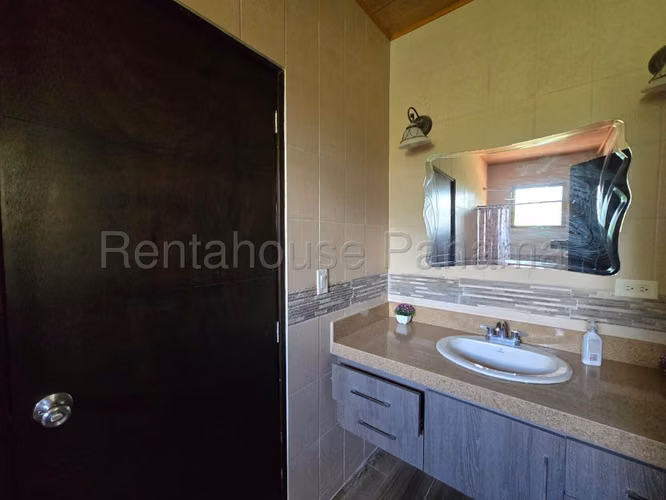 Venta de Casa en Juan Diaz Casa Valle de Anton CCO - Imagen 14