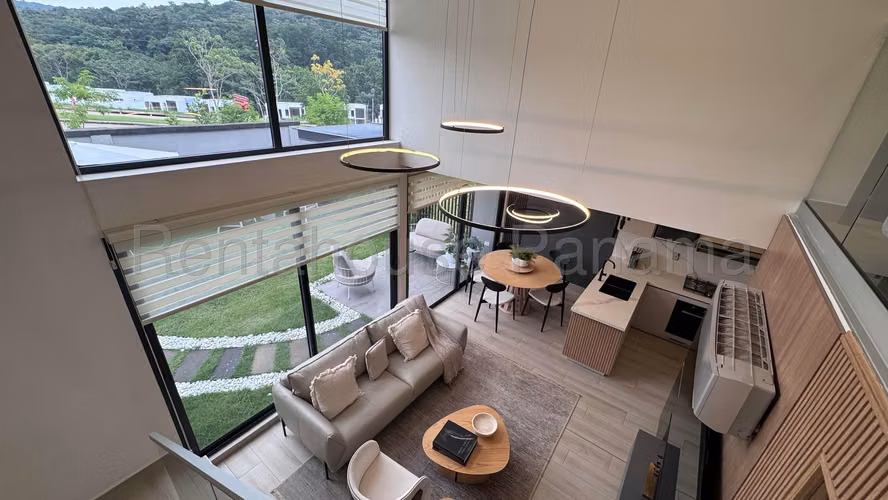 Venta de Casa en Panama Norte Aura EC