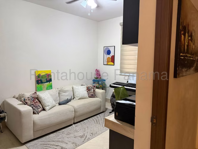 House for sale with appliances in Panama Pacifico Bosques del Pacifico EC