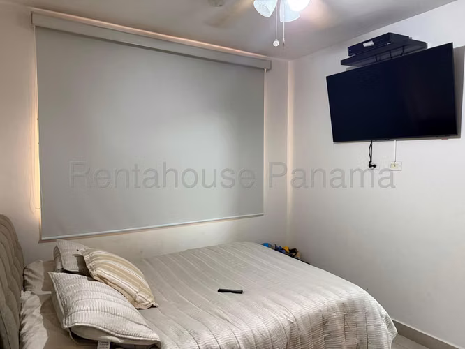 Venta de Casa con Línea blanca en Panama Pacifico Bosques del Pacifico EC - Imagen 15