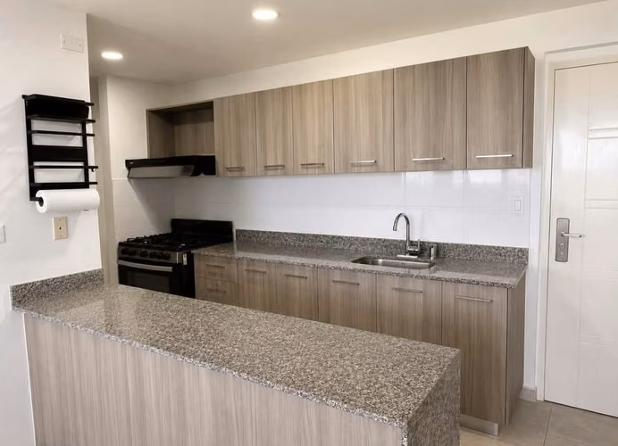 $175,000 EN SAN MIGUELITO BRISAS DEL GOLF VENDO APARTAMENTO DE 78 MTS2 CON 2 RECAMARAS NJ - Imagen 5