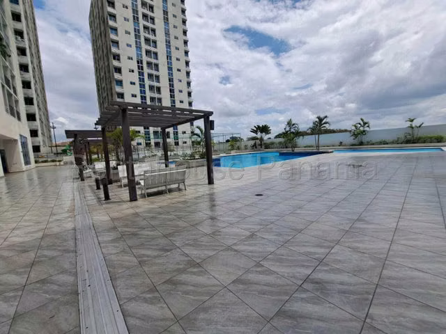 ALQUILER DE APARTAMENTO EN RIO ABAJO - Imagen 4