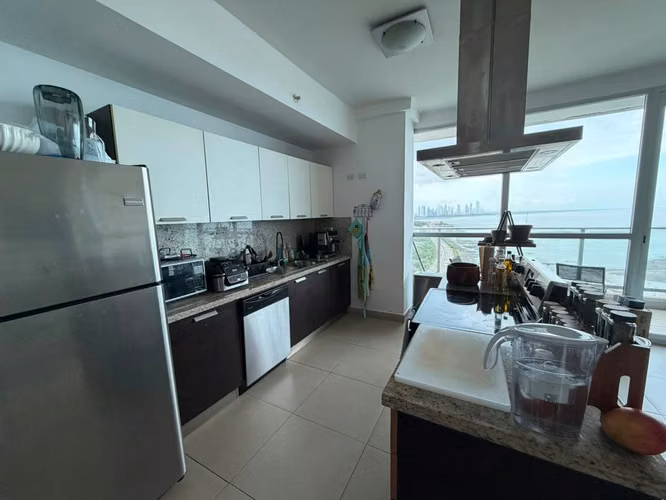PUNTA PACIFICA AMOBLADO 1 REC 1.5 BAÑOS $1850