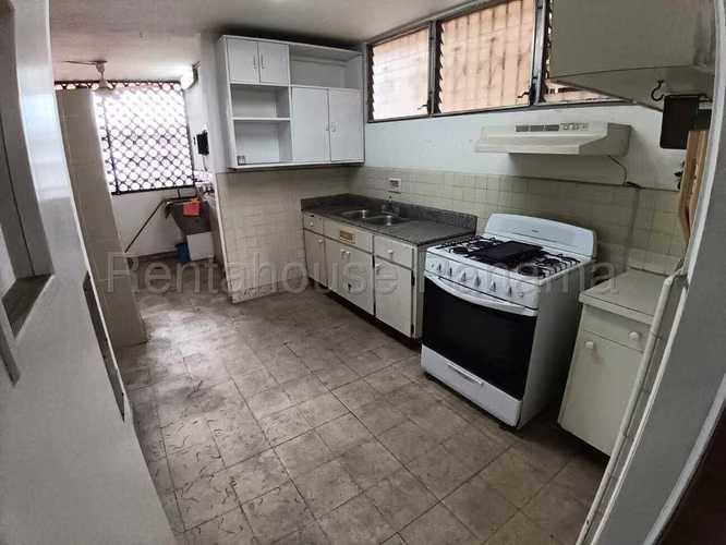 Venta de Apartamento en Zona Céntrica | 112 m² | Excelente Ubicación  #26-5250