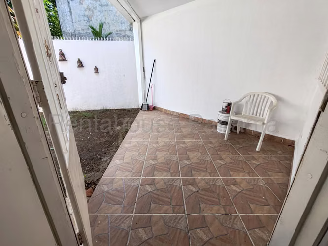 Venta de Apartamento en Planta Baja | 141 m² | Ambiente de Casa MLS #24-5266