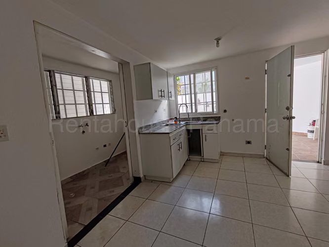 Venta de Apartamento en Planta Baja | 141 m² | Ambiente de Casa MLS #24-5266