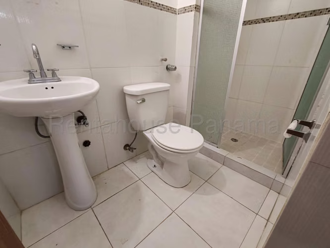 Venta de Apartamento en Planta Baja | 141 m² | Ambiente de Casa MLS #24-5266