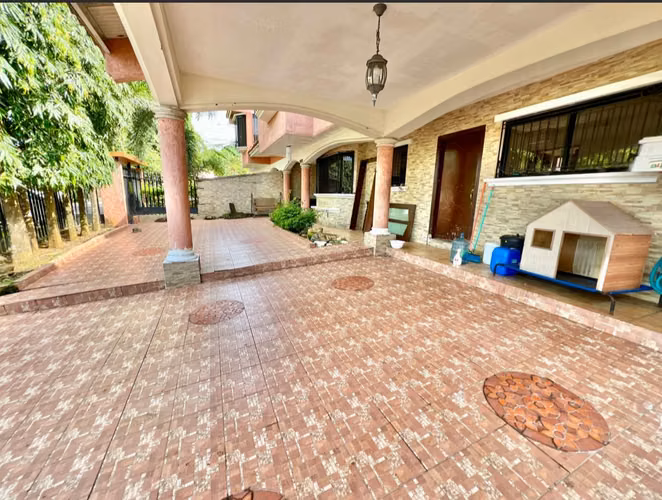 Casa en Venta – Villas de Vizcaya, Condado del Rey | DC