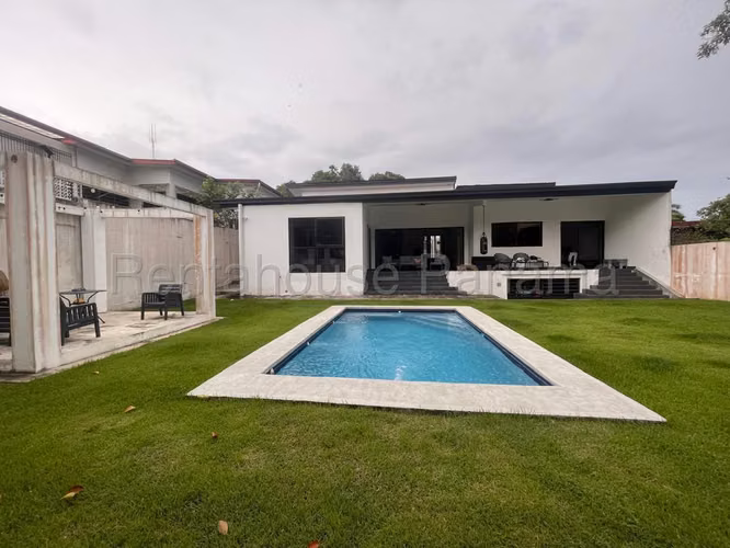 Venta de Casa en Betania Los Angeles | Solo Cliente Directo LFC - Imagen 13