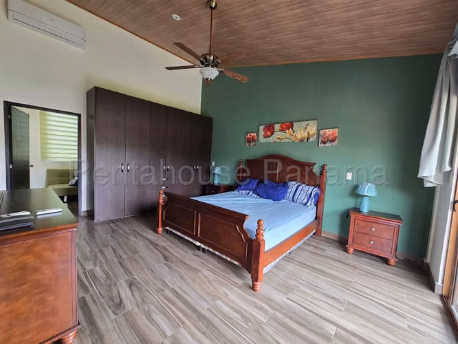 Venta de Casa en Juan Diaz Casa Valle de Anton NS - Imagen 13