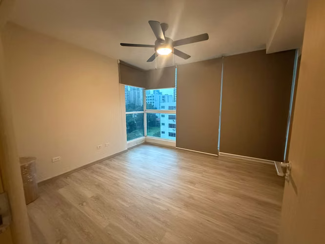Melissa Foster Luxury Alquila Moderno Apartamento Renovado en El Cangrejo MFR2142
