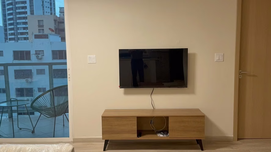 Melissa Foster Luxury Alquila Moderno Apartamento Renovado en El Cangrejo MFR2142