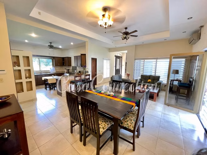 SE ALQUILA CASA FULL AMOBLADA EN EXCLUSIVO RESIDENCIAL CERCA DEL FEDERAL MALL-DAVID