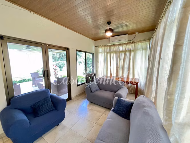 SE ALQUILA CASA FULL AMOBLADA EN EXCLUSIVO RESIDENCIAL CERCA DEL FEDERAL MALL-DAVID