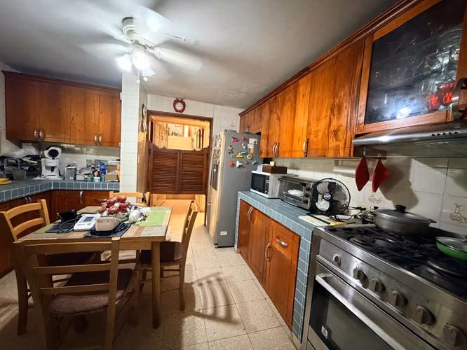 CASA EN VENTA EN LA ALAMEDA, BETANIA