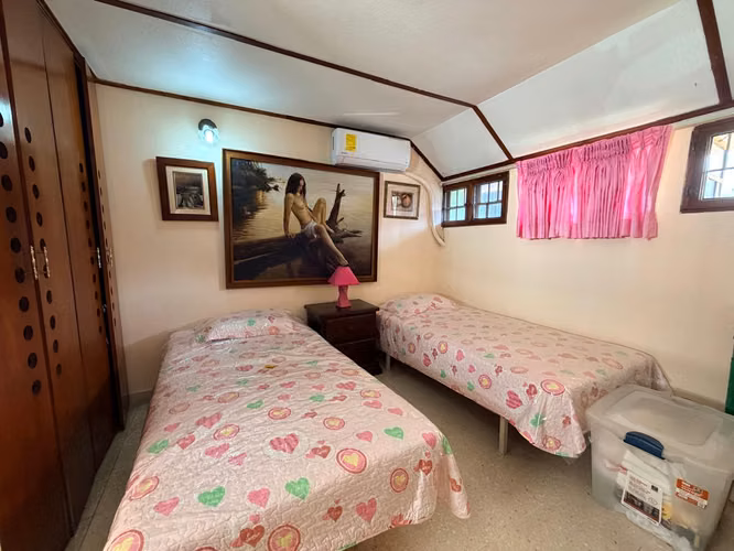 CASA EN VENTA EN LA ALAMEDA, BETANIA