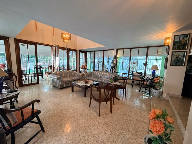 CASA EN VENTA EN LA ALAMEDA, BETANIA