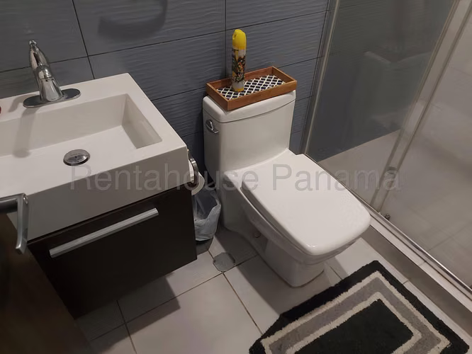 Alquiler de Apartamento en Via España SN