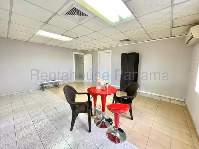 Galera en venta / Parque Lefevre / Cod. 27-1993 AGPM - Imagen 15