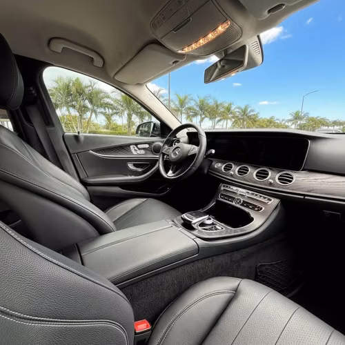 Mercedes Benz E350e