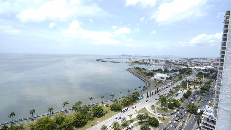 APARTAMENTO AMOBLADO CON VISTA AL MAR - Imagen 5