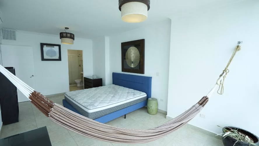 APARTAMENTO AMOBLADO CON VISTA AL MAR - Imagen 2