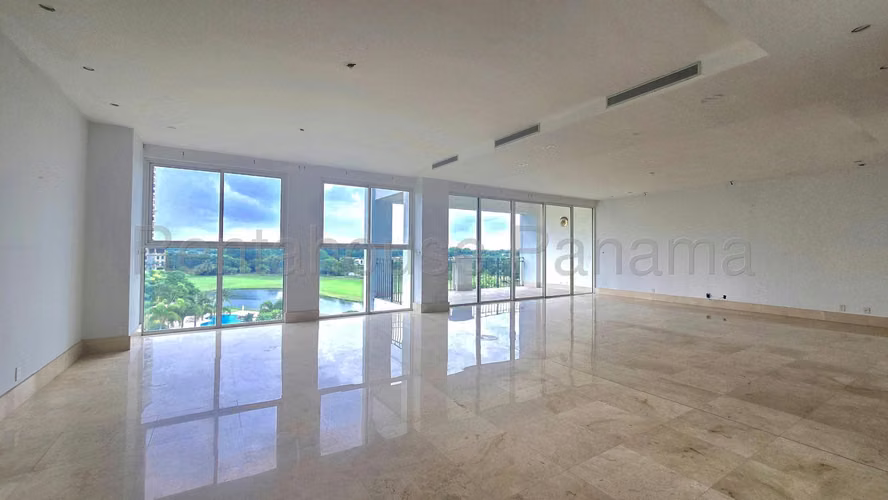 Venta de apartamento en Santa Maria AK - Imagen 4