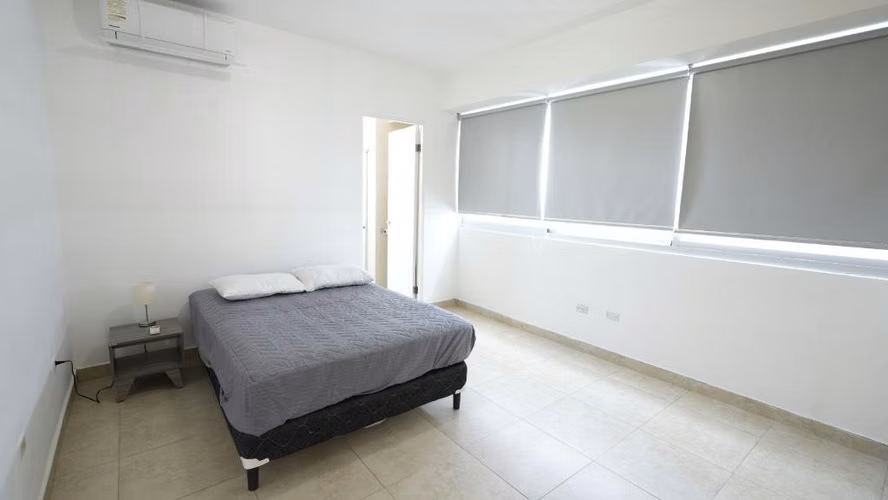 EN VENTA | AMPLIO APARTAMENTO | VISTA AL MAR - Imagen 5