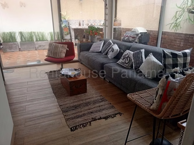 Casa En Alquiler En Altos De Panama YM - Imagen 11