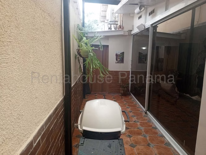 Casa En Alquiler En Altos De Panama YM - Imagen 16