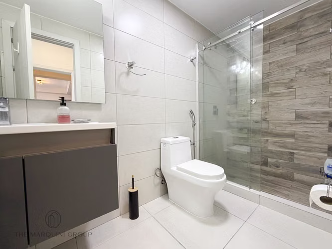 Alquiler de Apartamento Amoblado en Coco del Mar - Imagen 10