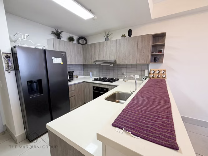 Alquiler de Apartamento Amoblado en Coco del Mar - Imagen 5