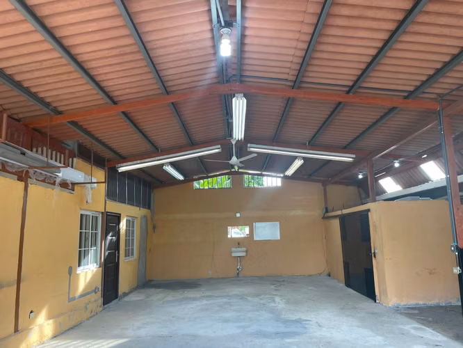 VENTA DE GALERA EN JUAN DIAZ - Imagen 4