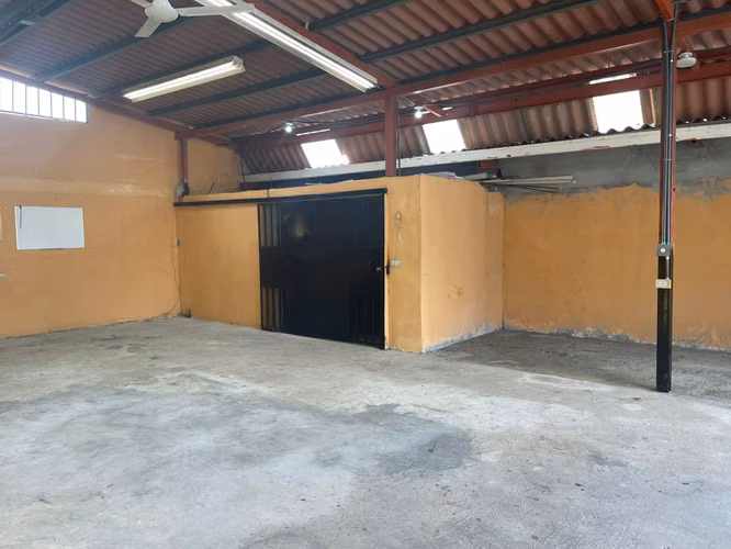 VENTA DE GALERA EN JUAN DIAZ - Imagen 8