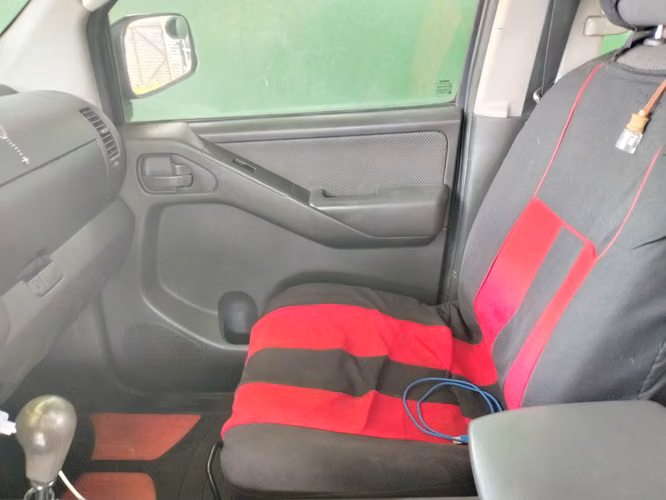 Se vende Nissan Navara 2011 con overhall completo, excelente estado.