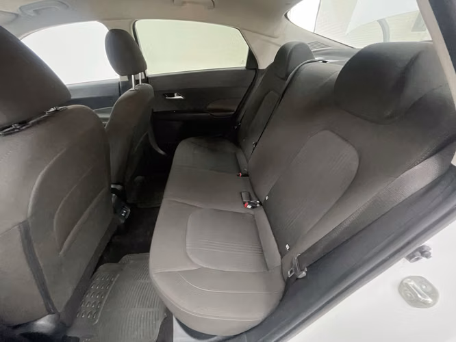 HYUNDAI ACCENT 2026 AUTOMARKET - Imagen 12