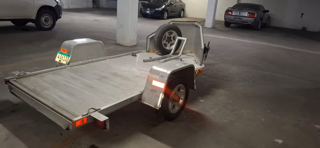 SE VENDE REMOLQUE PARA FOUR WHEELS Y MOTOS